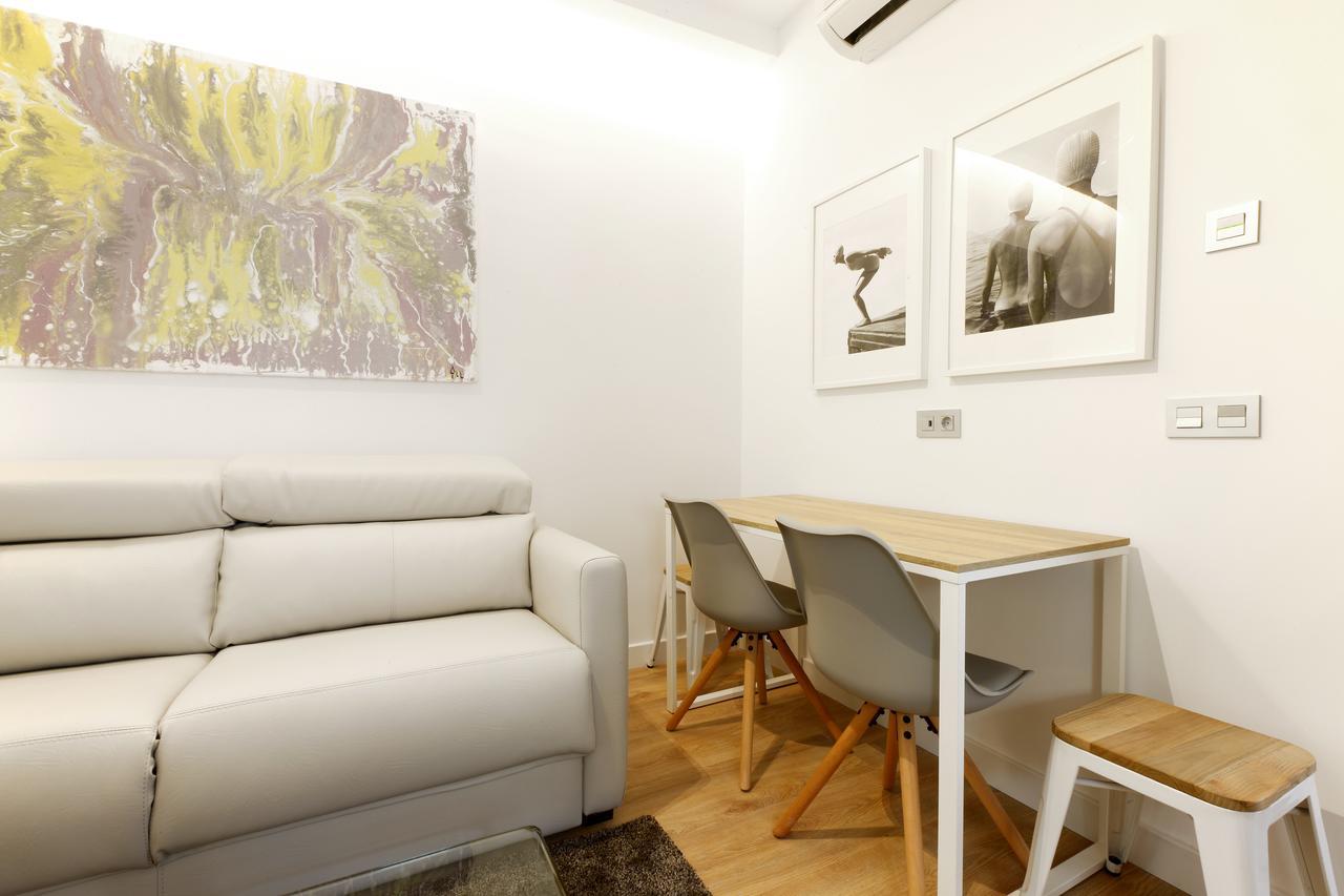 Angel Square Apartment Madrid Exterior foto