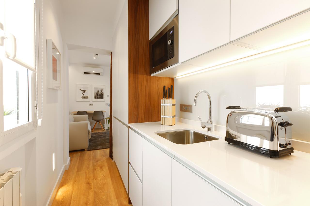 Angel Square Apartment Madrid Exterior foto